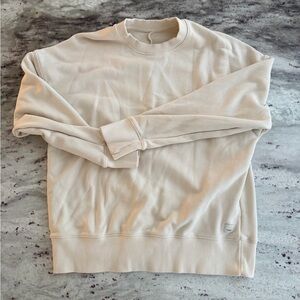 Vuori cream sweatshirt sz S